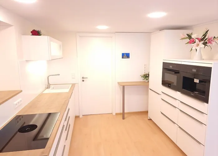 Casa de Férias Liebevoll Eingerichtetes Haus Mit Grossem Garten In - Telefonnummer Und Video Unter Www Fhvn De *