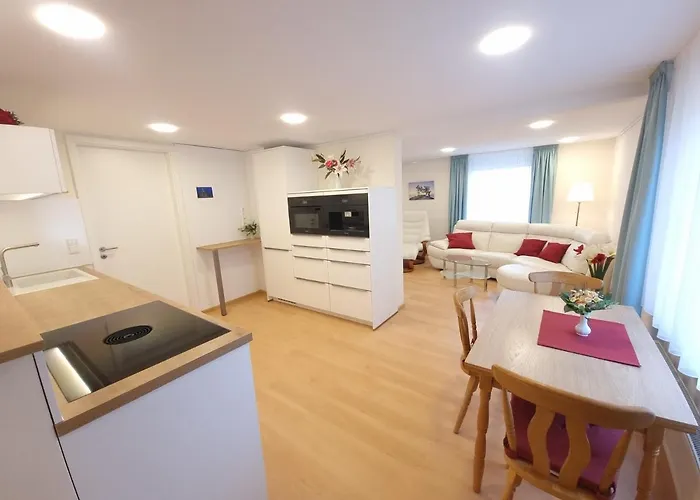 Liebevoll Eingerichtetes Haus Mit Grossem Garten In - Telefonnummer Und Video Unter Www Fhvn De * Dresden